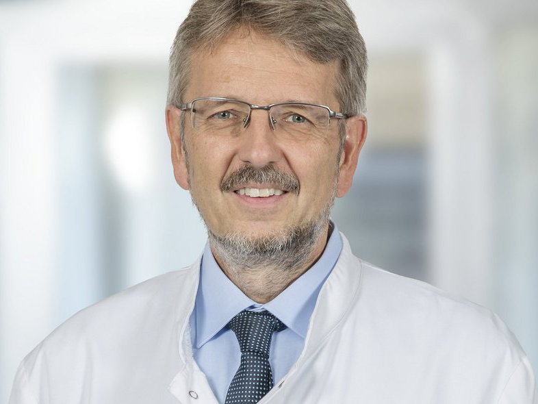 Prof_Dr_Flachenecker_arzt_2